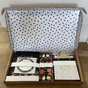 Floral Stationery Set with Black and White Polka Dots
